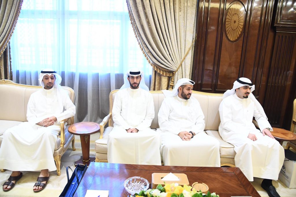 استقبل سمو الشيخ جابر المبارك الحمد الصباح رئيس مجلس الوزراء الرئيس الفخري ورئيس وأعضاء مجلس إدارة جمعية المحاسبين والمراجعين الكويتية
